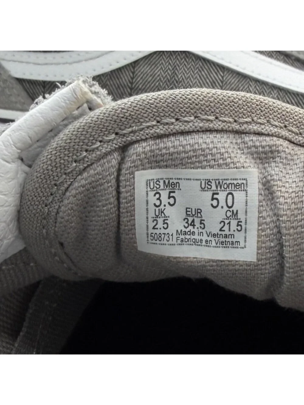 Vans Unisex Low Top Old Skool Gray White Suede Canvas Lace Up Sneakers‎ (5)